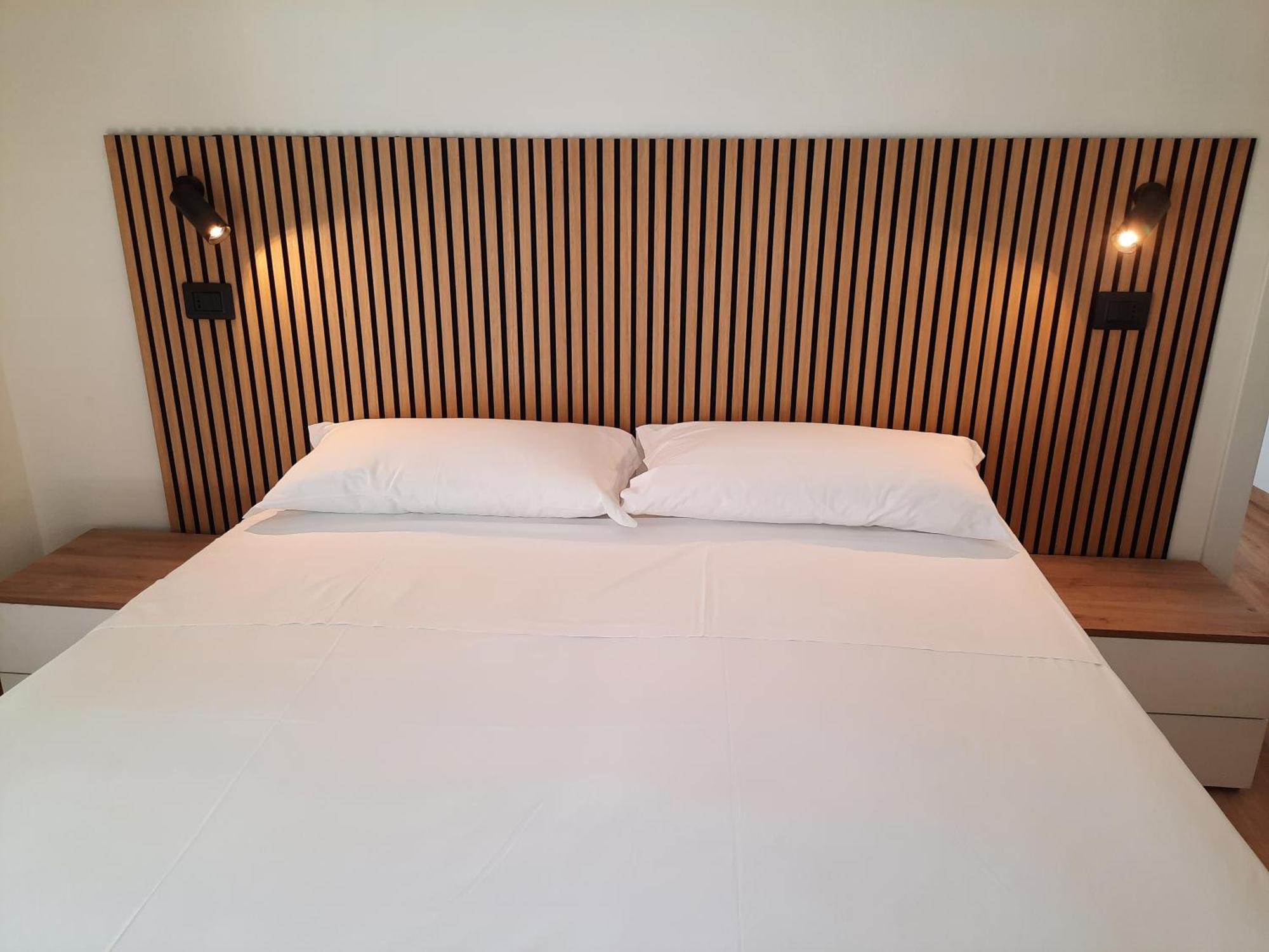 Hotel Schiller チェルヴィア エクステリア 写真